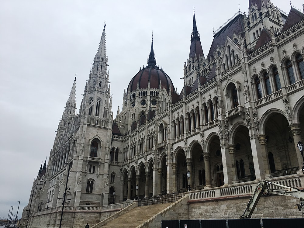 parliamentbuildingbudapest.jpg