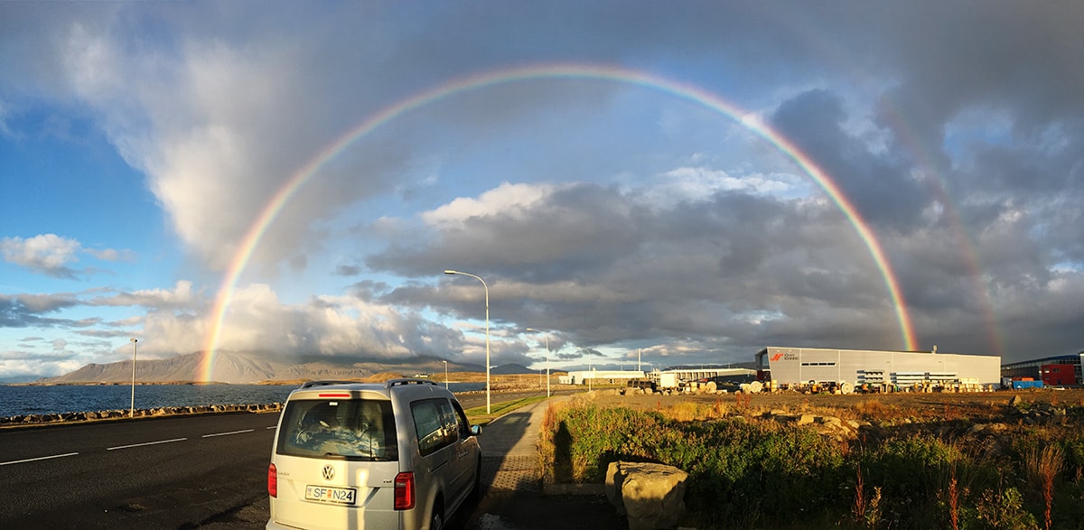 reykjavikrainbow2.jpg